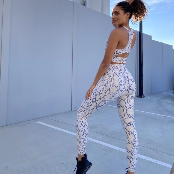 Allfenix Python 7/8 Legging - Picture 1 of 7